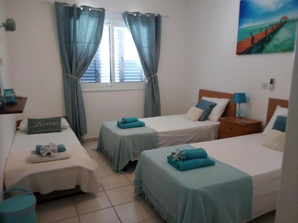 Tala Hills Sea View Apartment Paphos Exteriör bild